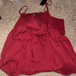 Flowy red tank